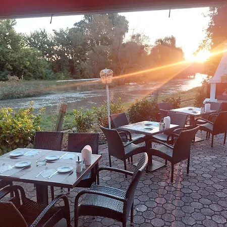 Hotel Panorama 3*